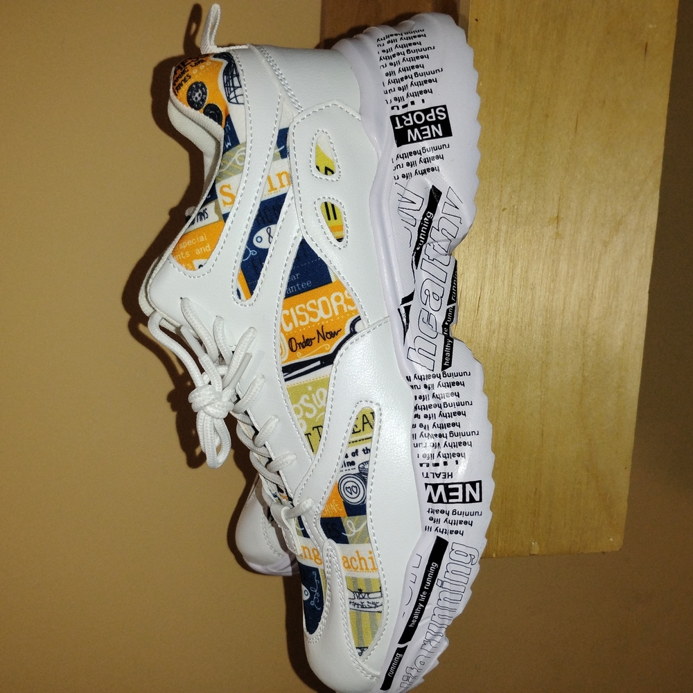 Stylish Women's Sneakers - White and Yellow